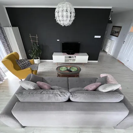 Apartament Z Tarasem Na Osiedlu Rakownica Jelenia Góra Zewnętrze zdjęcie